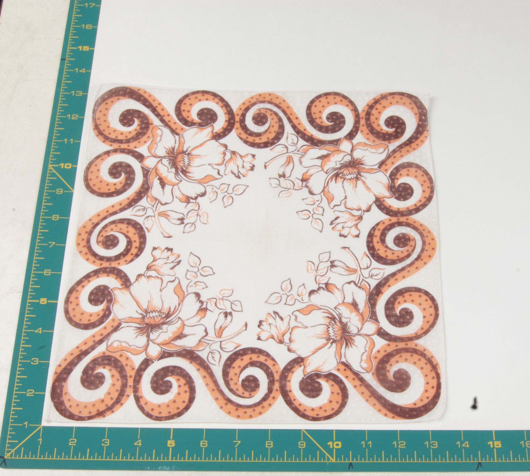 Floral vintage handkerchief - h0468