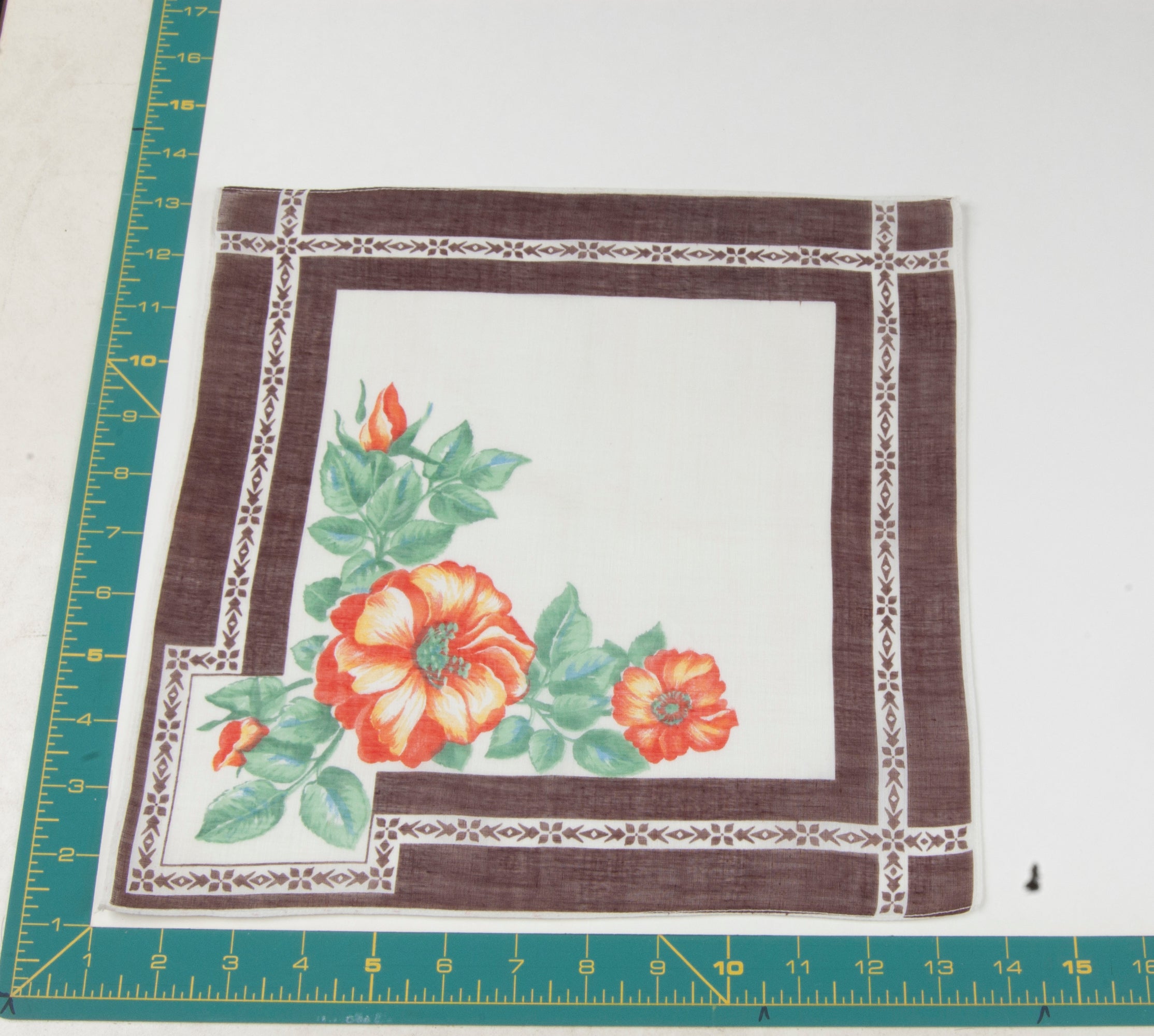 Floral vintage handkerchief - h0469