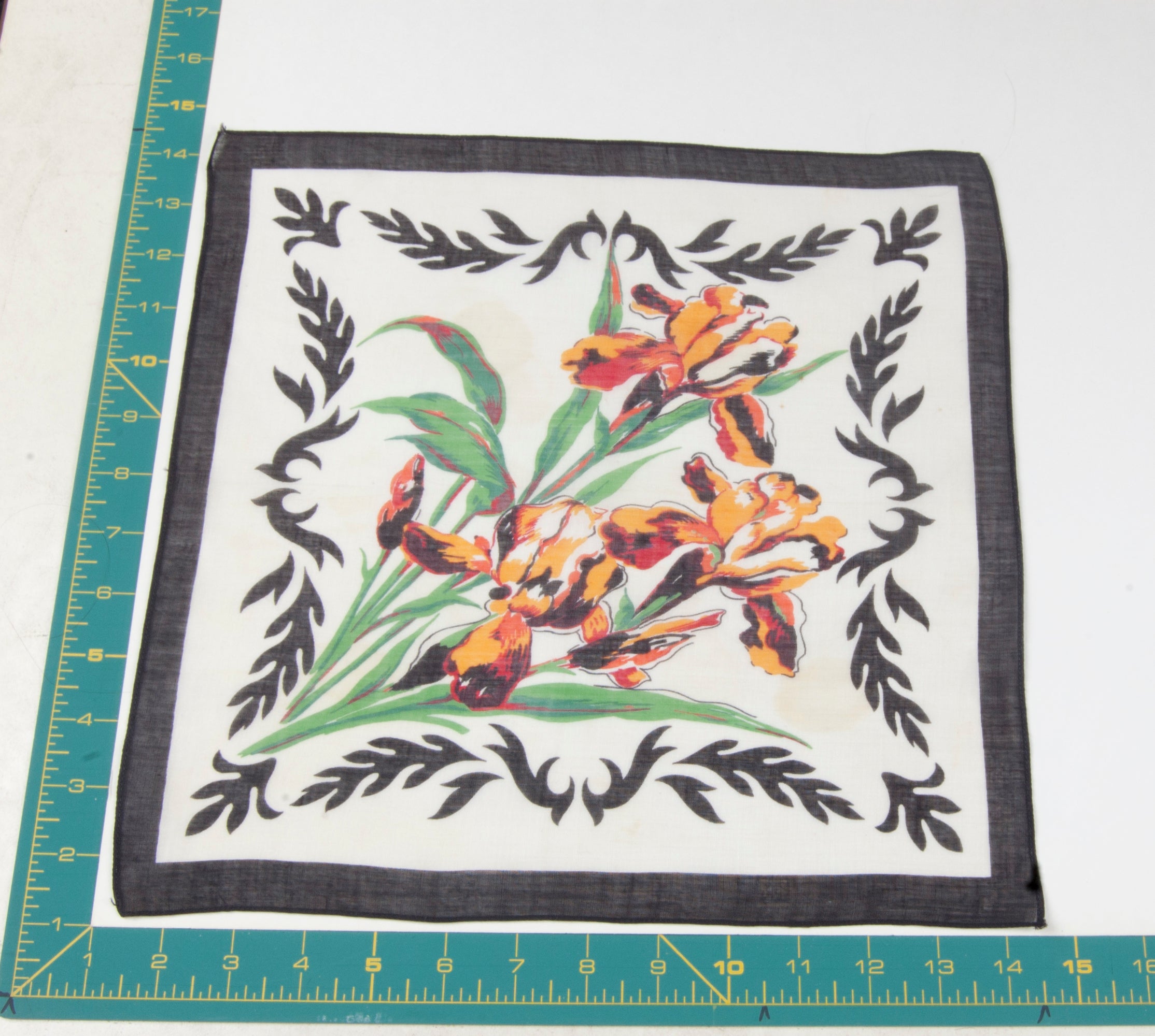 Floral vintage handkerchief - h0489
