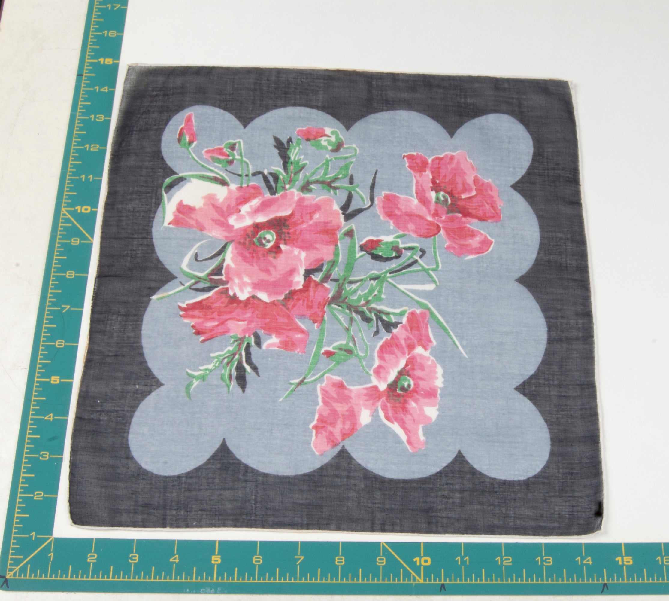 Floral vintage handkerchief - h0491