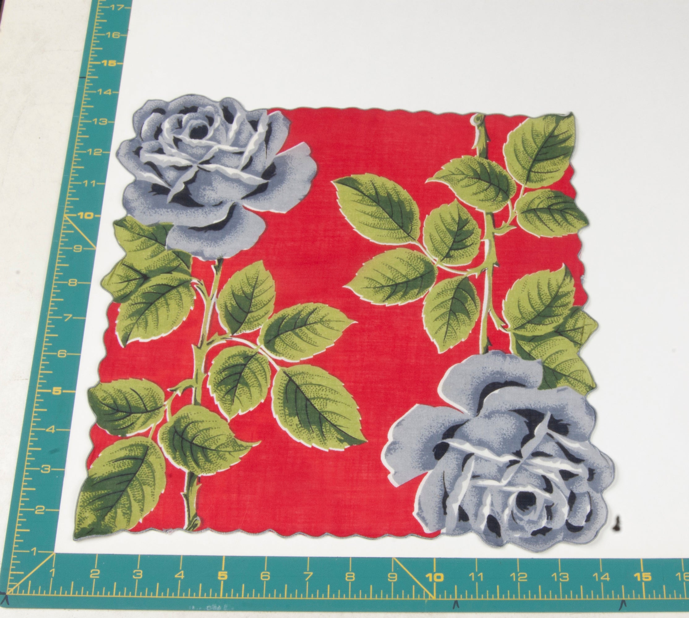 Floral vintage handkerchief - h0495