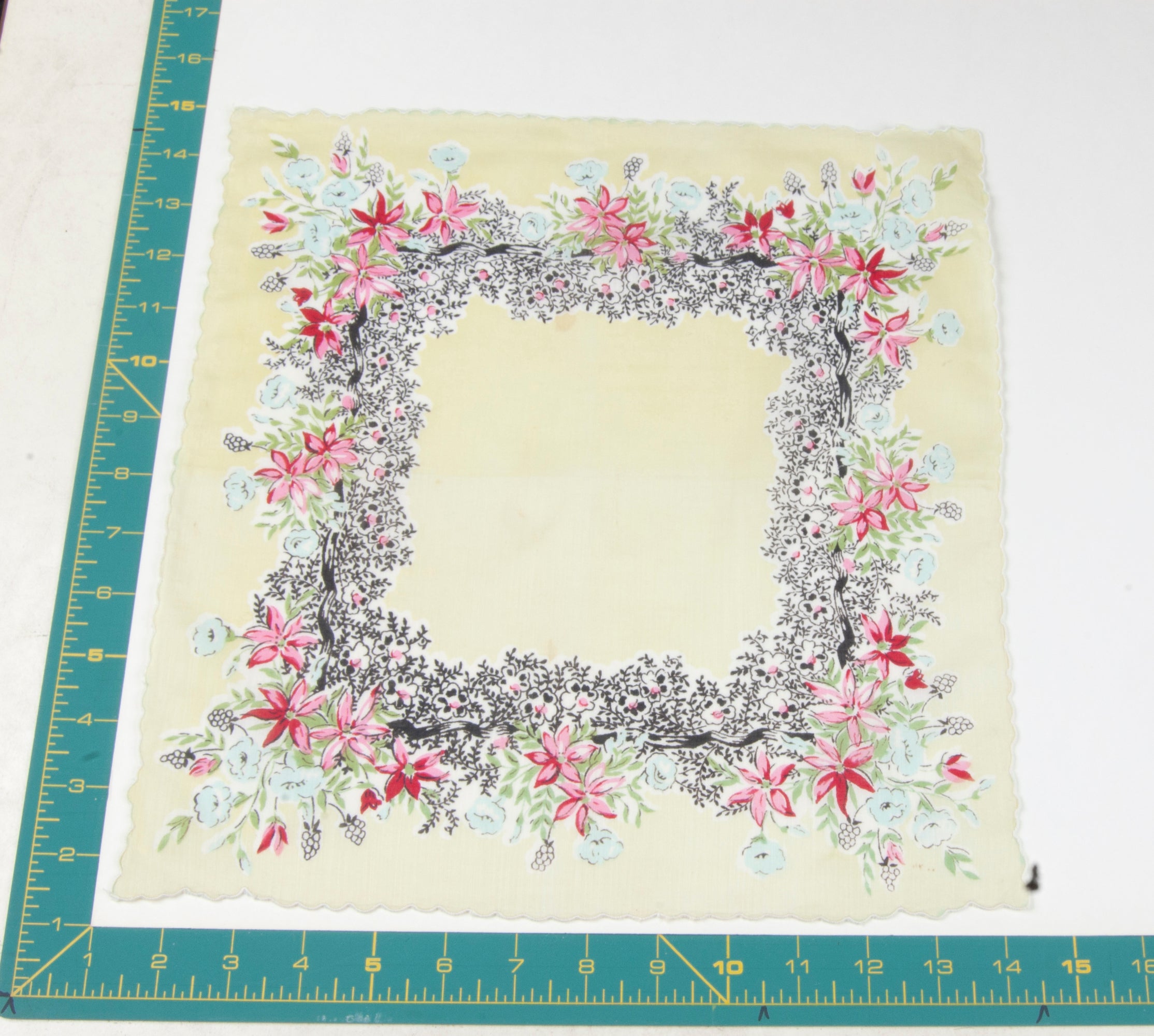 Floral vintage handkerchief - h0499