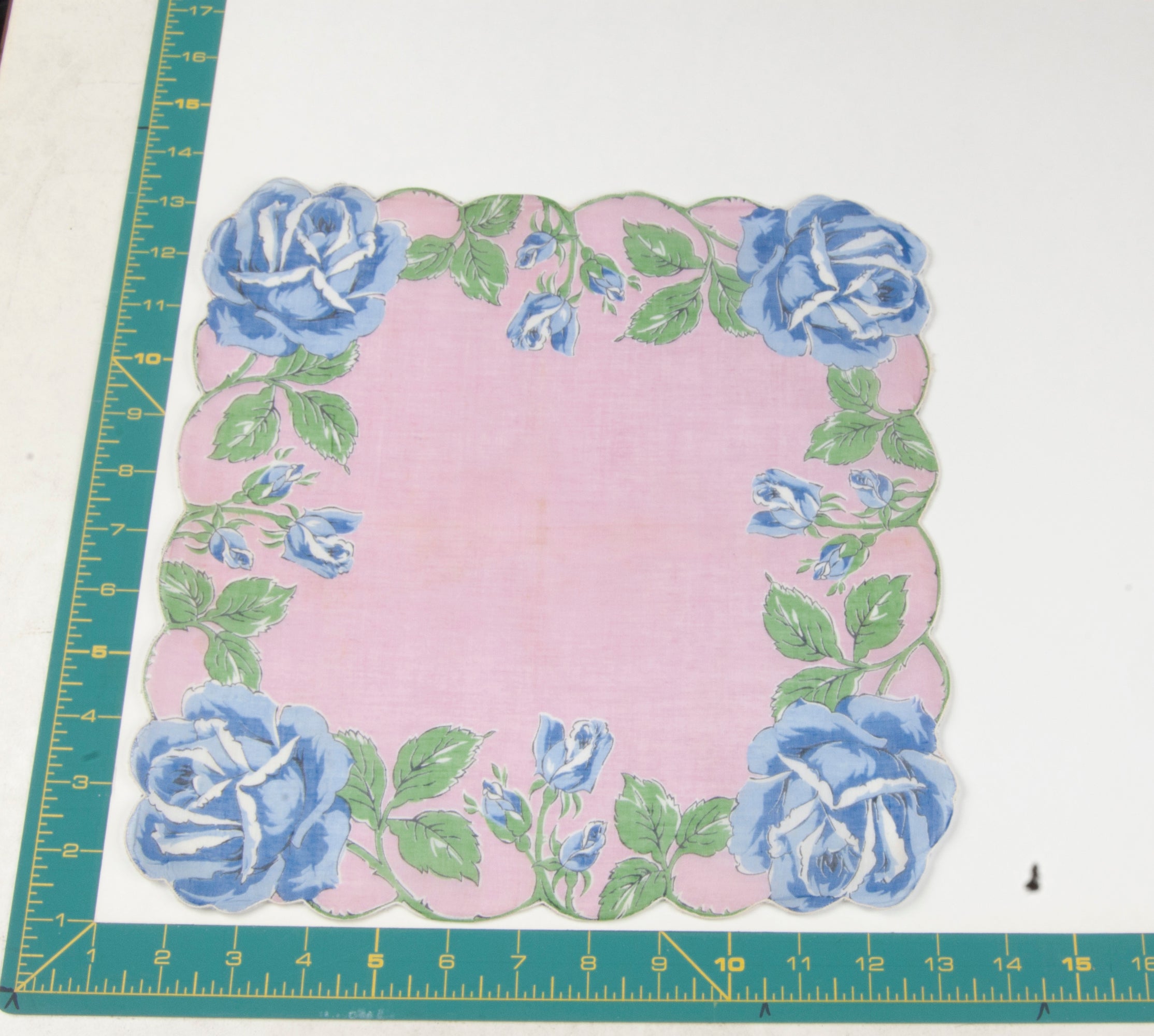 Floral vintage handkerchief - h0513