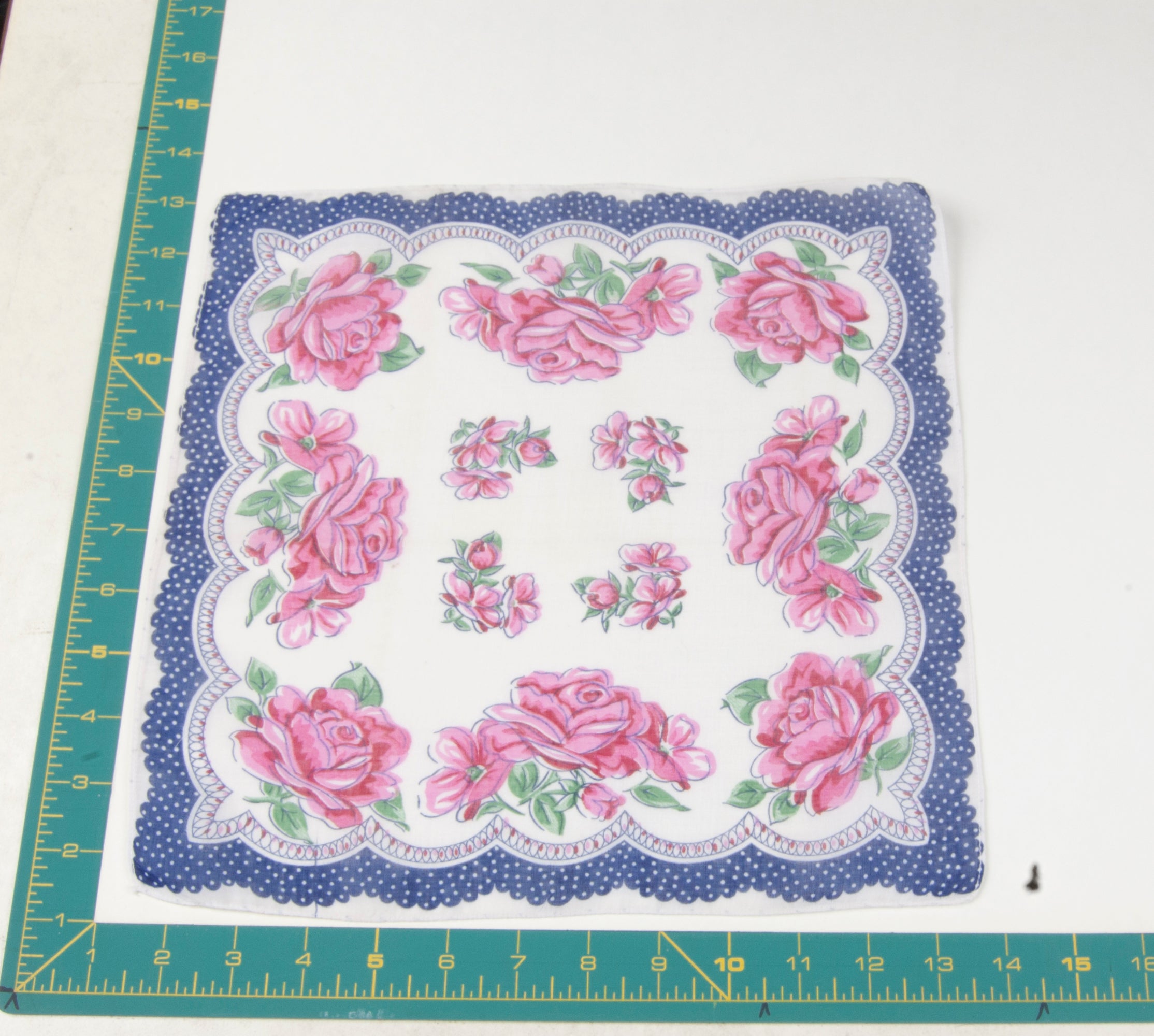 Floral vintage handkerchief - h0516