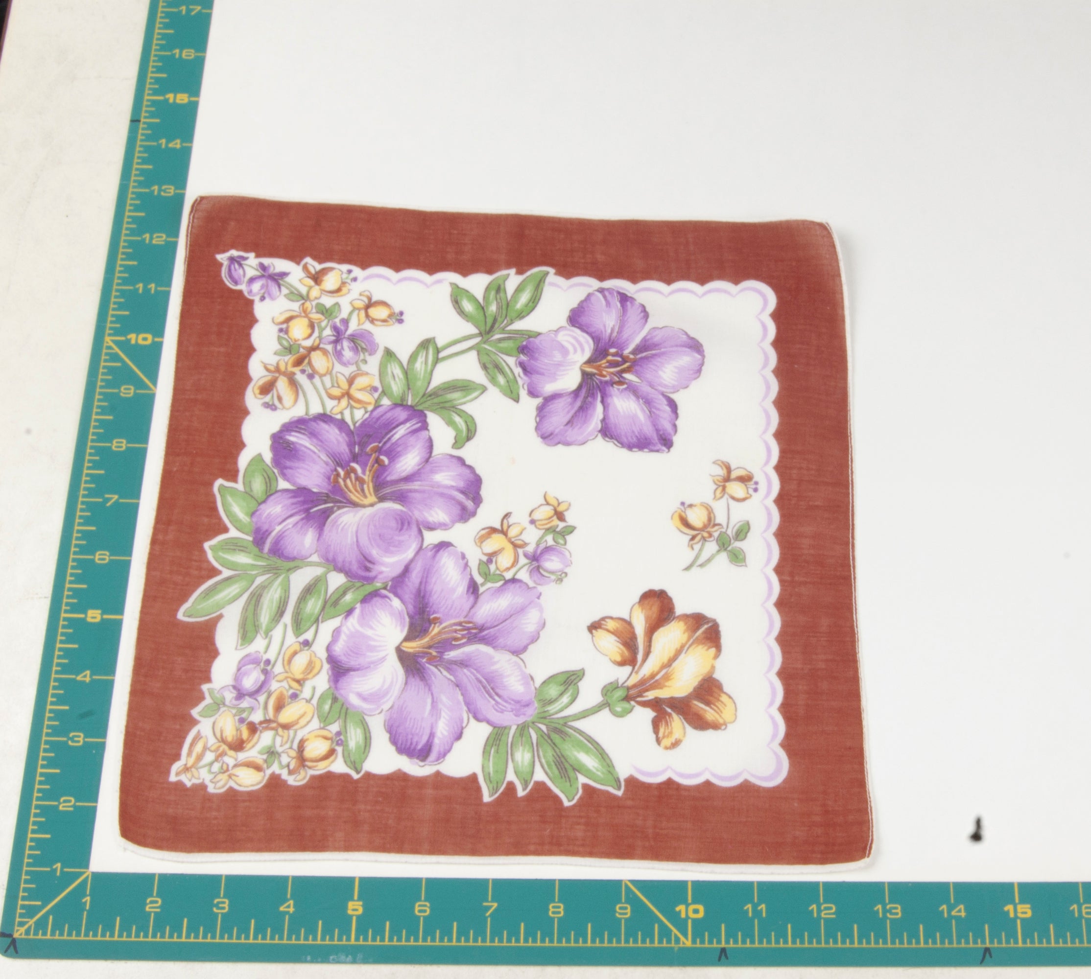 Floral vintage handkerchief - h0520