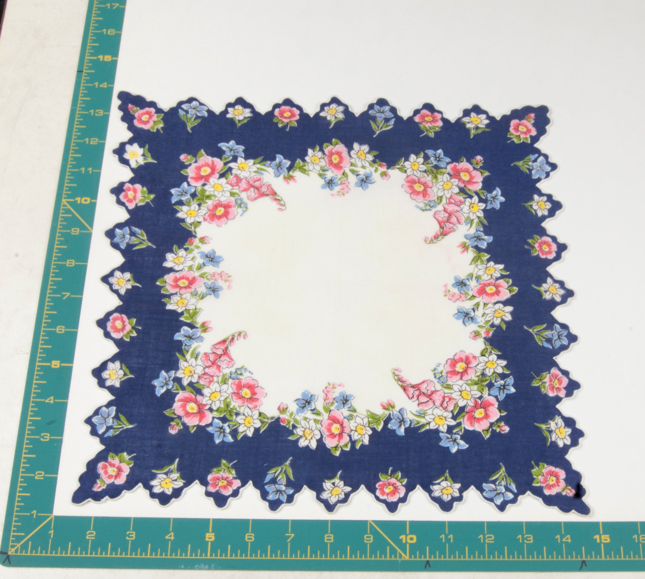 Floral vintage handkerchief - h0521