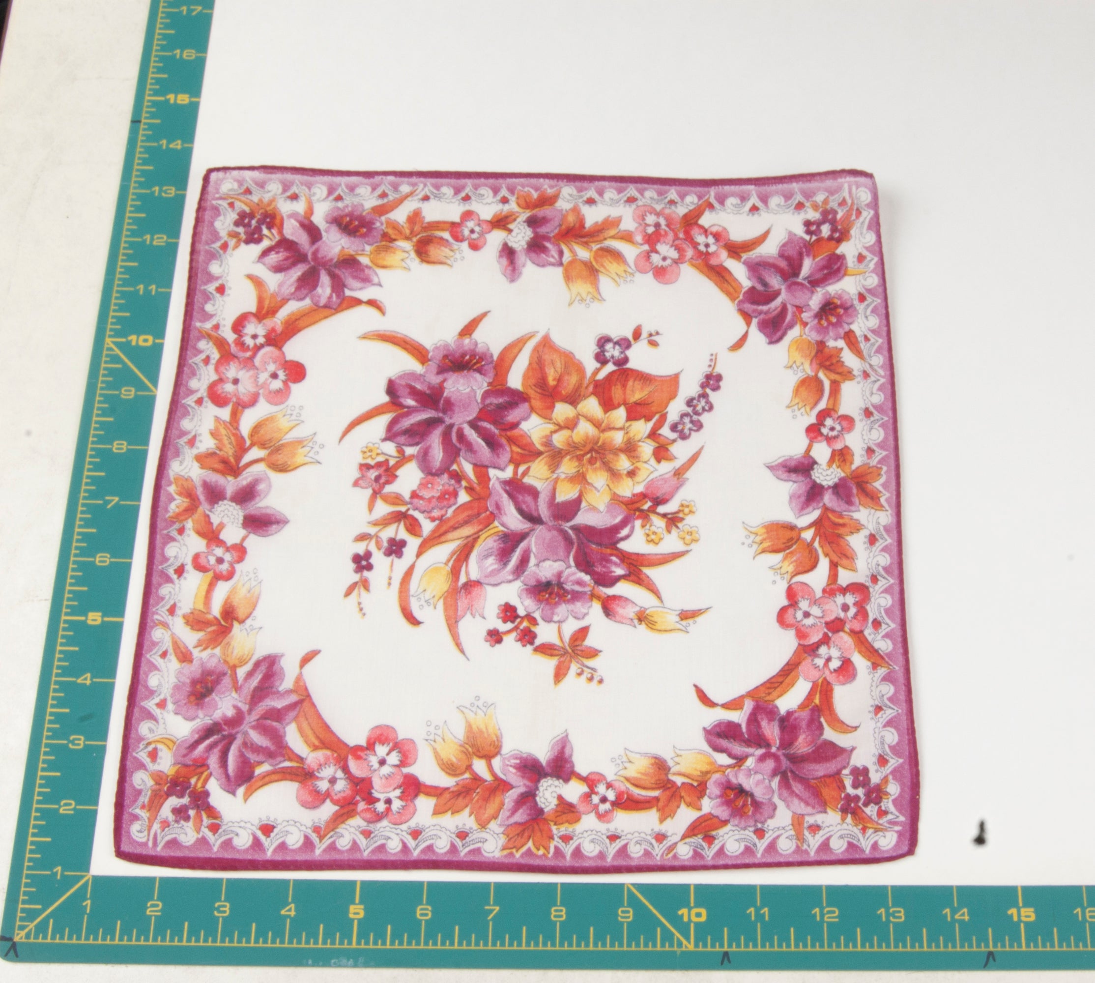 Floral vintage handkerchief - h0531
