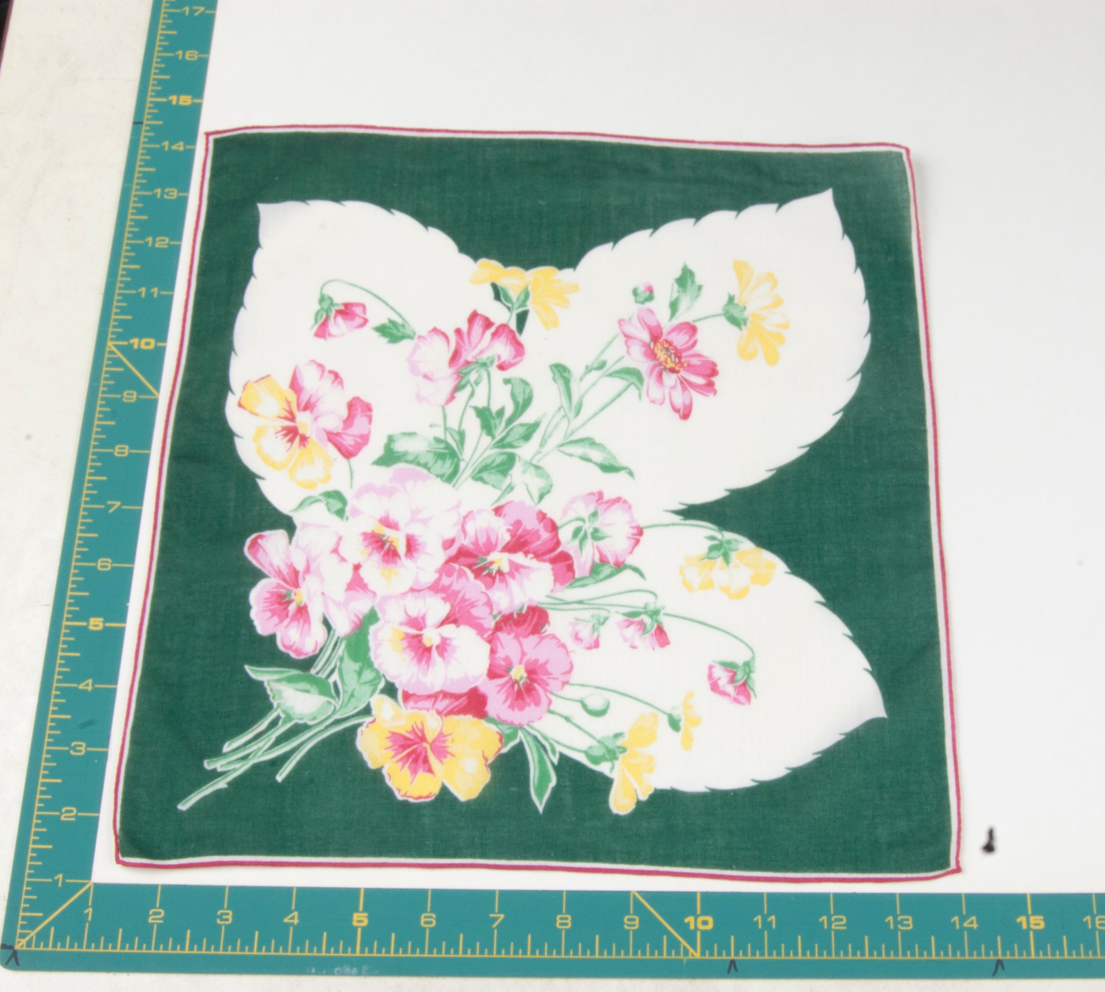 Floral vintage handkerchief - h0539